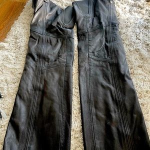 Leather motorcycle chaps